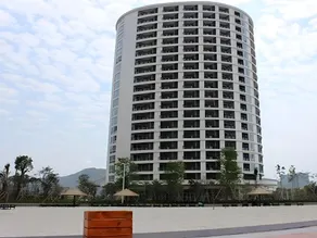 Guangdong Workers Santorium-Sea Side Park K Building Hotel - Image 2