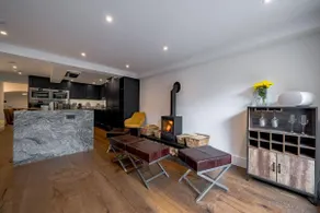 Luxurious GRAND 6 BR Home in BATH Perfect for Groups & Sleeps 12 - Image 4
