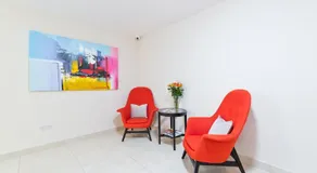 Five Lamps Suites - Image 2