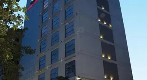 Best Western Plus Maple Leaf - Image 2