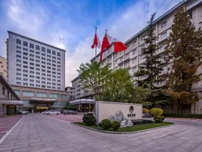 Guoyi Hotel - Image 4