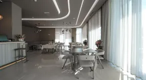 Naos Luxury Hotel - Image 4