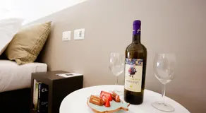 Sarzana's Rooms - Image 3