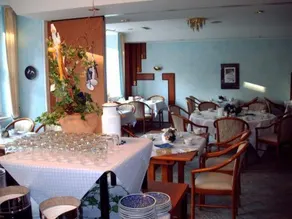Hotel Antares - Image 2