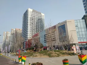 Jiaozhou Haiyue Apartment Hotel - Image 3