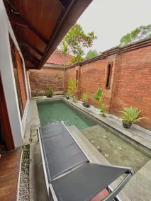 chrome hotel & resort solo - Image 2