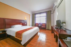 Changjiang Jinlan Island Hotel - Image 2