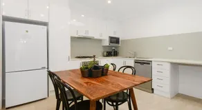 Boutique Stays - Carlton Terrace - Image 3