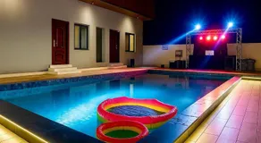 Aquaa Villa - Image 4