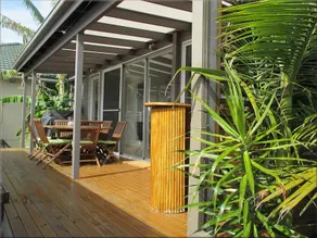 Lakeshores Surfside at Caves Beach Cottage - Image 5