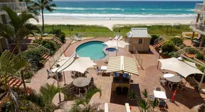 Crystal Beachfront Apartments - Image 4