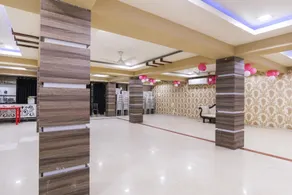 OYO Hotel Krishna - Image 5
