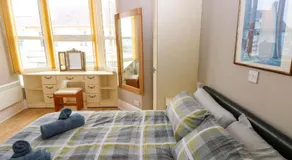 1 Hilton Flats - Image 2