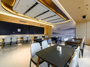 6Yi Hotel - Image 4