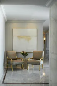 John Hand Club Hotel - Image 2