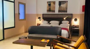 Hotel Lepic - Image 2