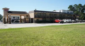 Executive Inn & Suites  - Image 3