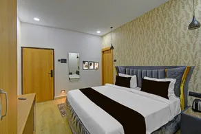 Townhouse OAK Banjara Hills Hyderabad - Image 3