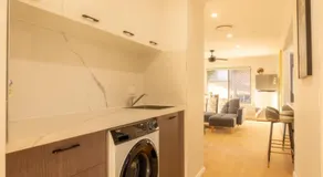 Super Value 4BR House near Westfield Shops and Parks - Image 5