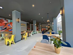 H3 Hotel Rotterdam City Center - Image 3