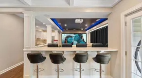 Cozy 2b 2b Spa 2 Steam Saunas Home Theater Gym - Image 4