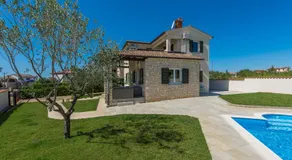 BIG Promotion, Villa Serenitas - Image 4