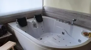 Ferienwohnung Tiroler Auszeit & Whirlpool - Image 5