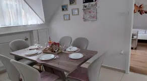 Orchidea Veszprém Apartman - Image 2