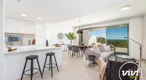 ViVi Homes - Blue View, Pool, Sauna, Gym & Sea View - Image 4