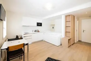 Herti14 Serviced Apartments - Image 5