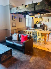 The Ilchester Arms - Image 3