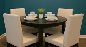 FIFA Stylish Getaway near TheHeights w/ Pool + BBQ - Image 4