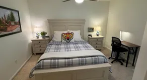 Lovely 2BR 3BA Condo - Image 2