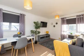 The Broadwalk Apartment - Image 2