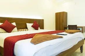 KRR Grand Inn - Image 5
