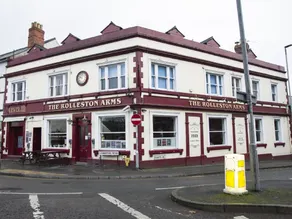 The Rolleston Arms - Image 2