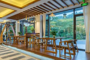 Fan Retreat · Riverside View Boutique Inn (East Gate, Mount Fanjing) - Image 1