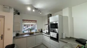 Comfy 2-bedroom townhouse featuring a fireplace, private entrance, equipped kitchen, terrace with garden views, washing machine flat-screen TV and sofa bed sleeping 2 additional guests - Image 3