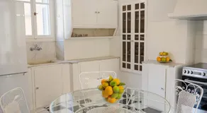 Poros Chic Seaside Neo-Classical Apartment with Terrace - Image 4