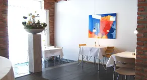 Hotel Central - Image 4