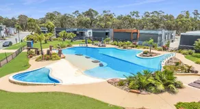 56@Highview-Echuca Holiday Homes - Image 5