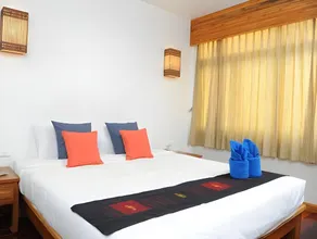 Sukkasem Hotel - Image 3