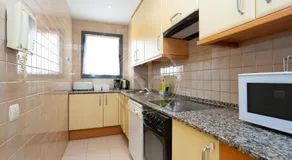 Cómodo apartamento junto a Hospital Sant Pau - Image 3