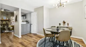 Heritage Haus - Stylish 2BR w Deck Near Marietta Square, Dogs OK - Image 4