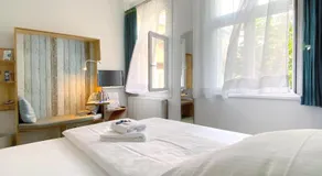 Frauenhotel Hanseatin - Women Only - Image 2
