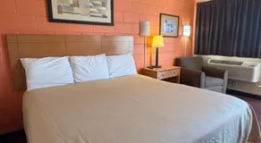 Parkview Motel - Image 3