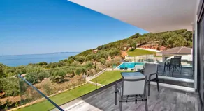 The View Hotel Sofas Coastal Retreat - Image 5