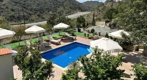 Sofros To Apomero - Image 4