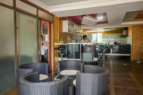 Sal's Boutique Hotel - Image 4