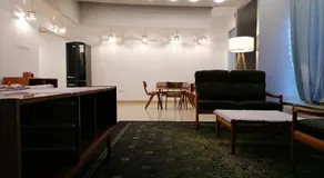 Center Apartment - Image 2
